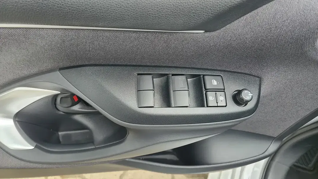 Mazda 2 1.5 VVT-i Hybrid - Thumbnail 7