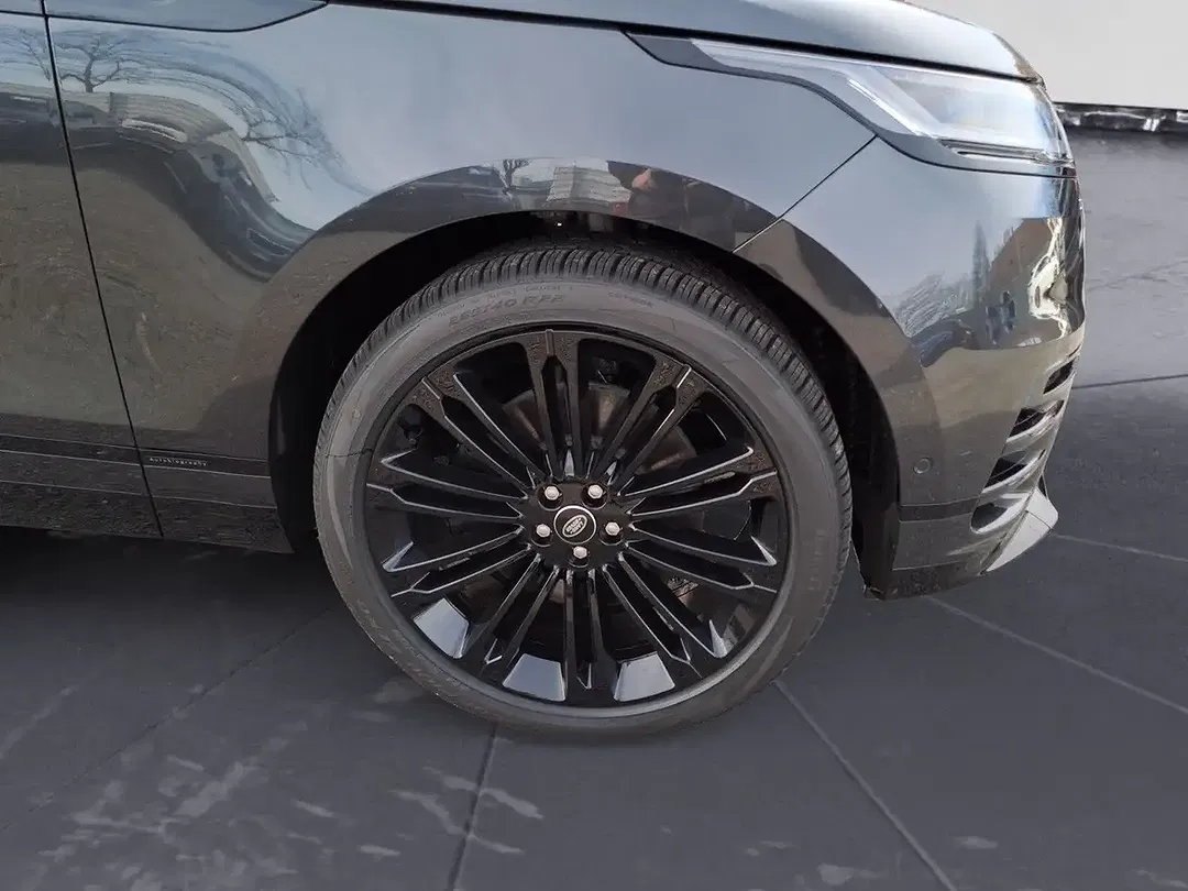 Land Rover Range Rover Velar P400 - Thumbnail 10