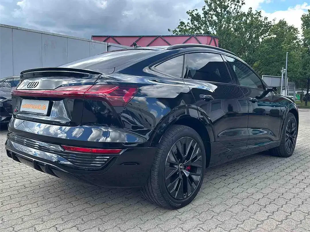 Audi Q8 e-tron 55 Sportback S line - Thumbnail 5