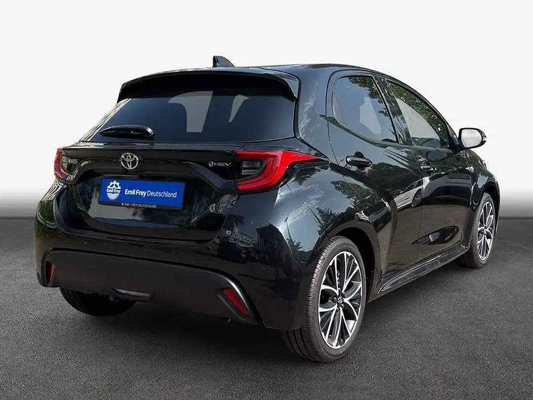 Toyota Yaris Hybrid Teamplayer - foto 2