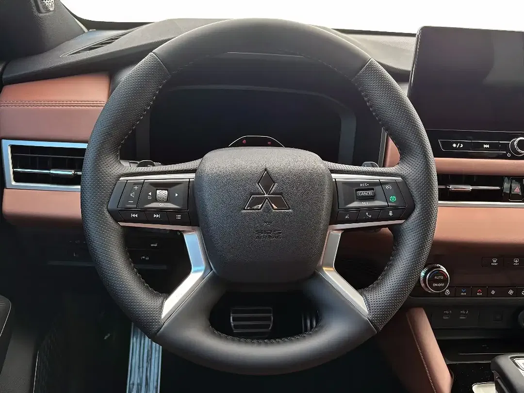 Mitsubishi Outlander 2.4 PHEV Diamant Top - Thumbnail 6