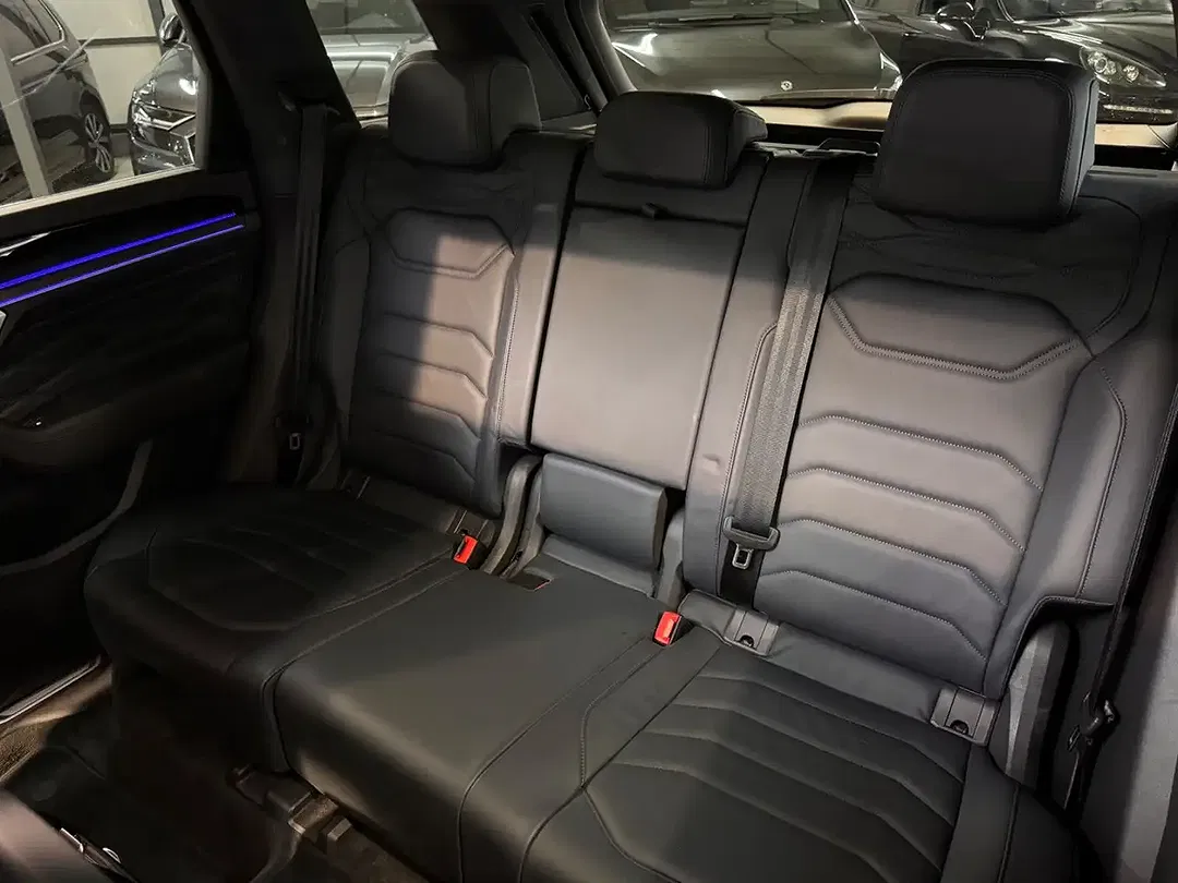 Volkswagen Touareg 4Motion - Thumbnail 9