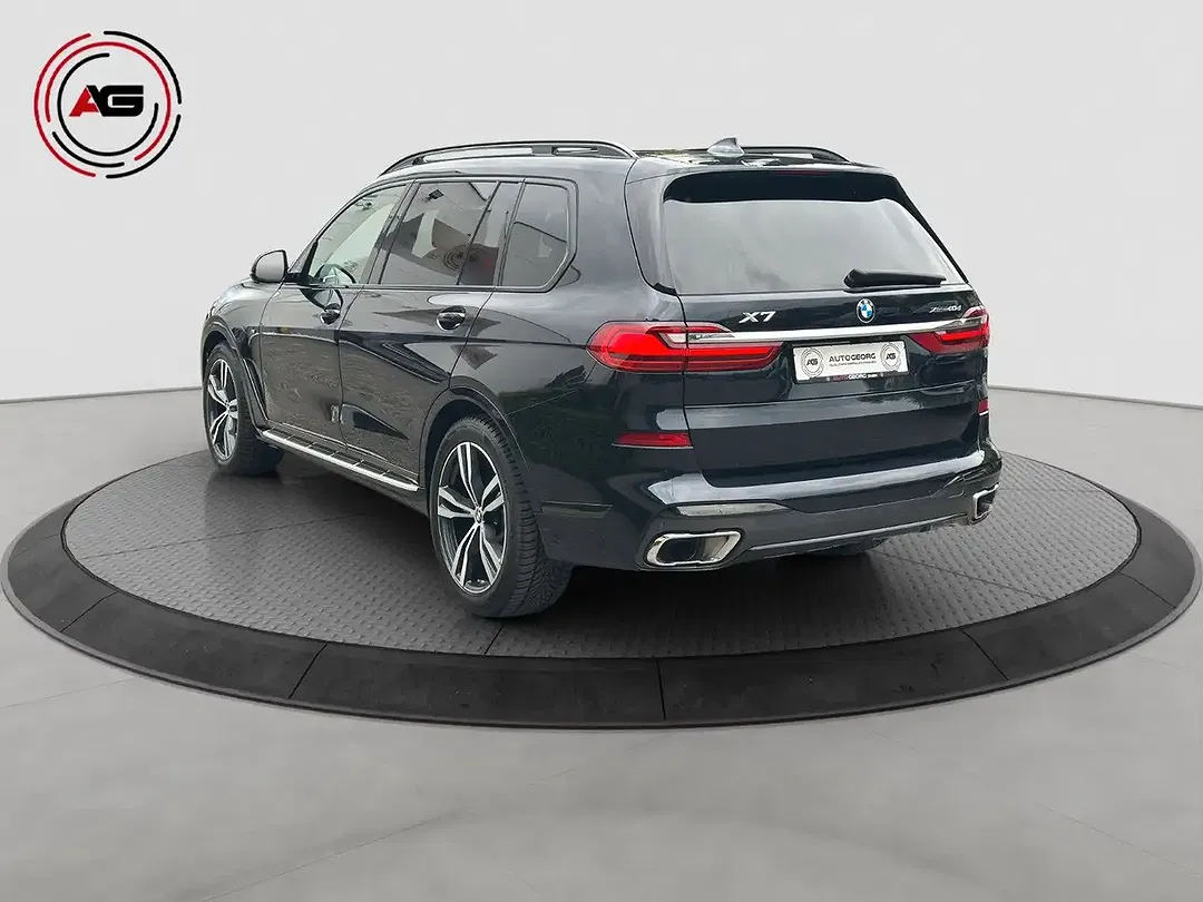BMW X7 M Sport - Thumbnail 4