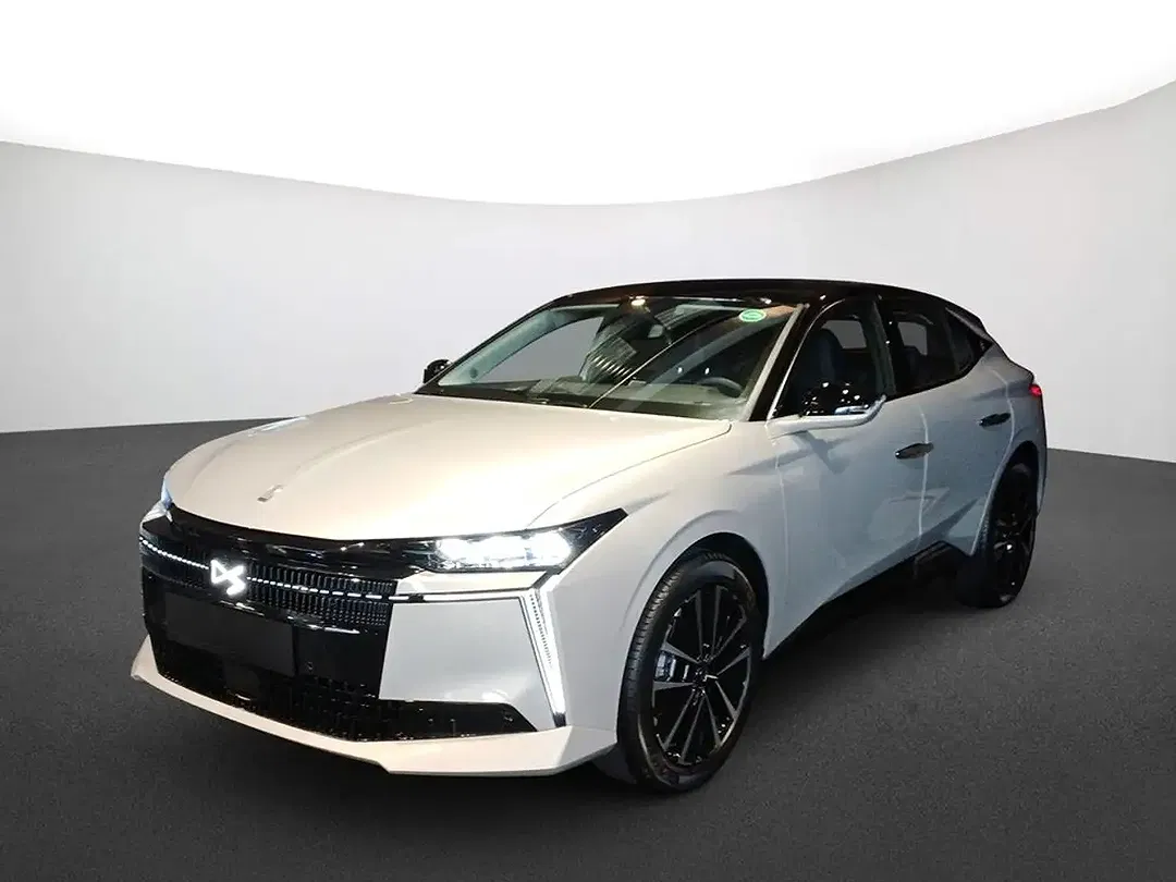 DS Automobiles DS 4 - foto 2