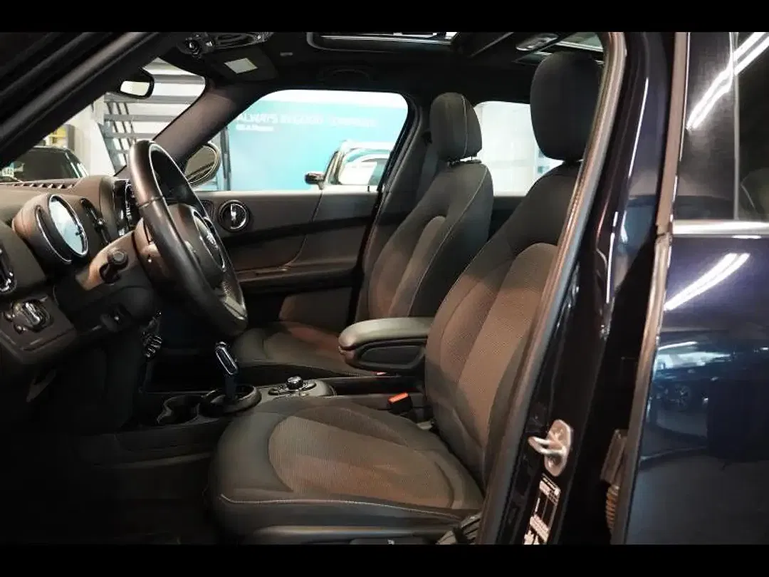 MINI Cooper Countryman - Thumbnail 10
