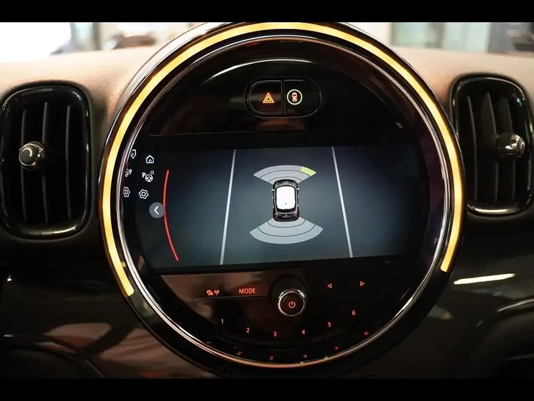 MINI Cooper Countryman - Thumbnail 14
