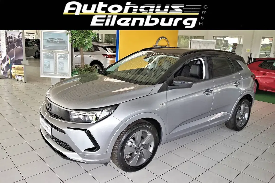 Opel Grandland 1.2 - foto 1