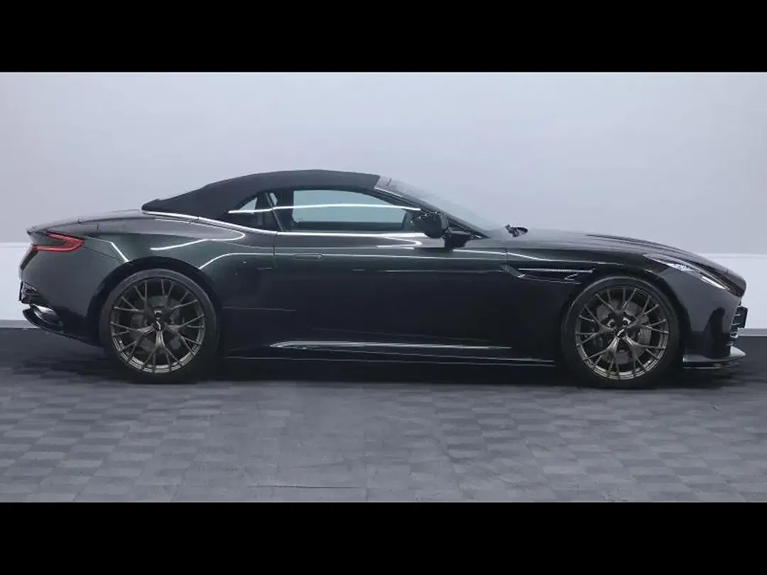 Aston Martin DB12 V8 Volante - Thumbnail 11
