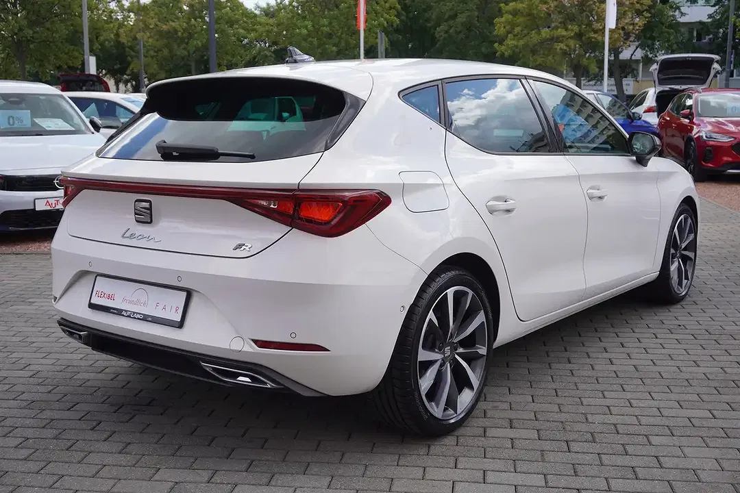 SEAT Leon 1.5 TSI FR - Thumbnail 5