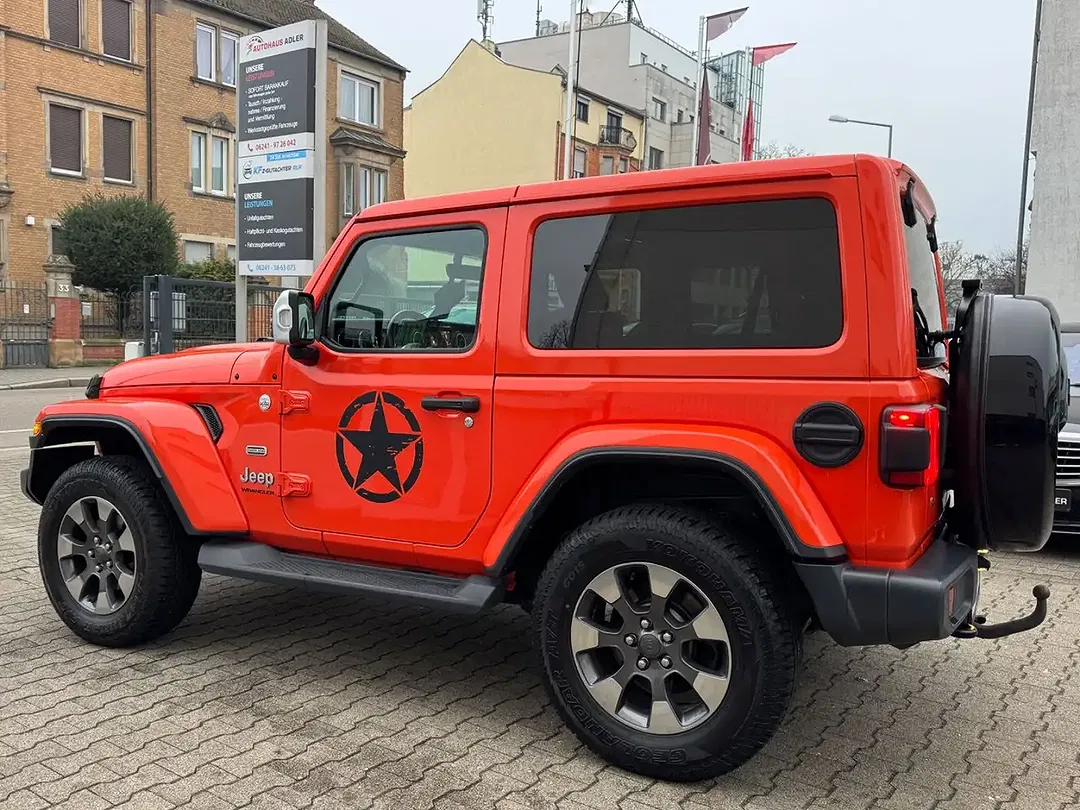 Jeep Wrangler 2.2 CRDi 4x4 Unlimited Sahara Overland - Thumbnail 14