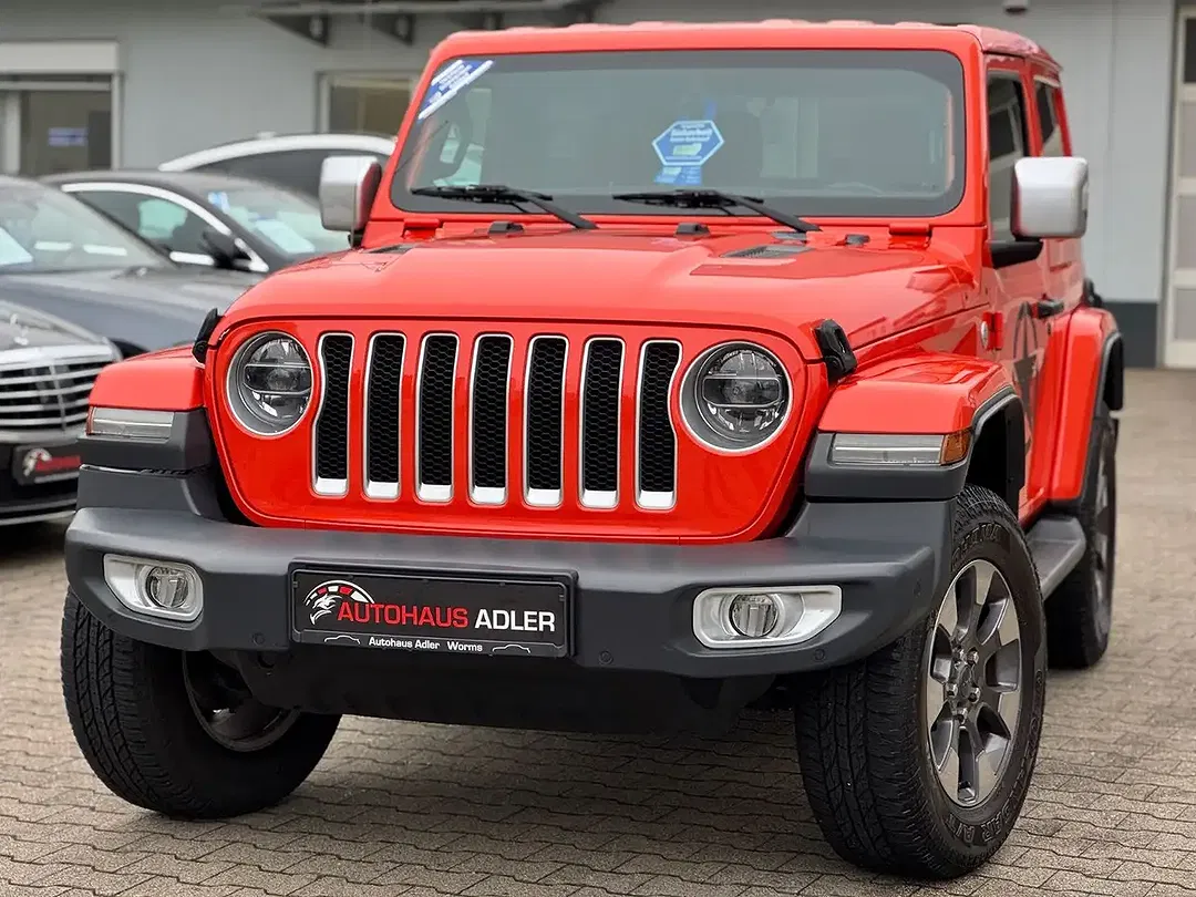 Jeep Wrangler 2.2 CRDi 4x4 Unlimited Sahara Overland - Thumbnail 3