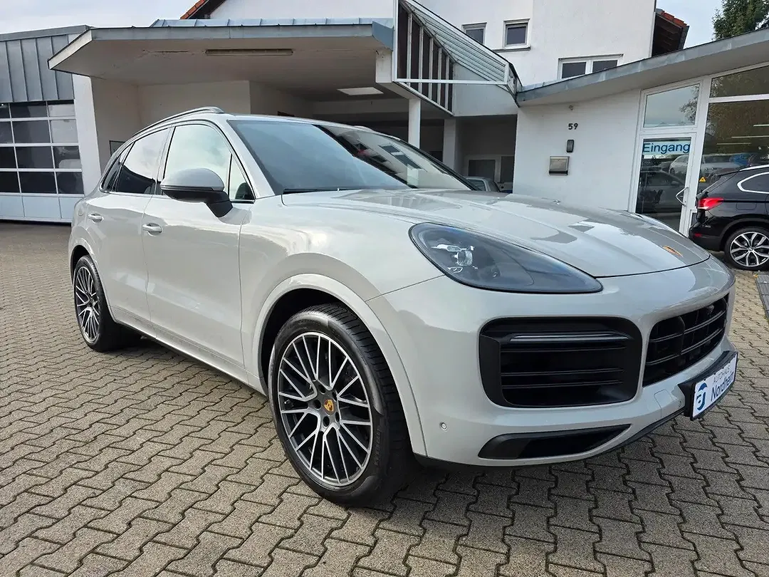 Porsche Cayenne 3.0 - Thumbnail 6