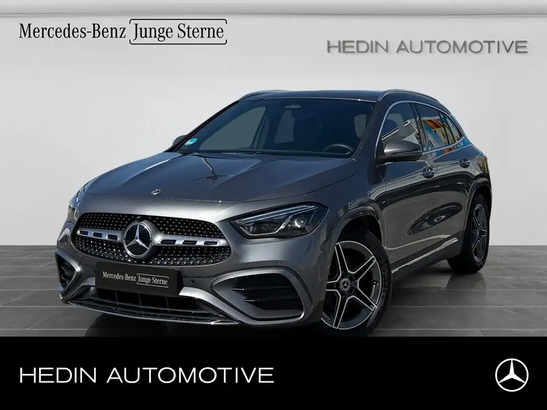 Mercedes-Benz GLA 200 - foto 1