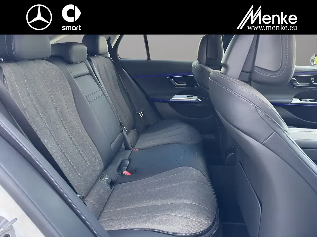 Mercedes-Benz E 300 - Thumbnail 10