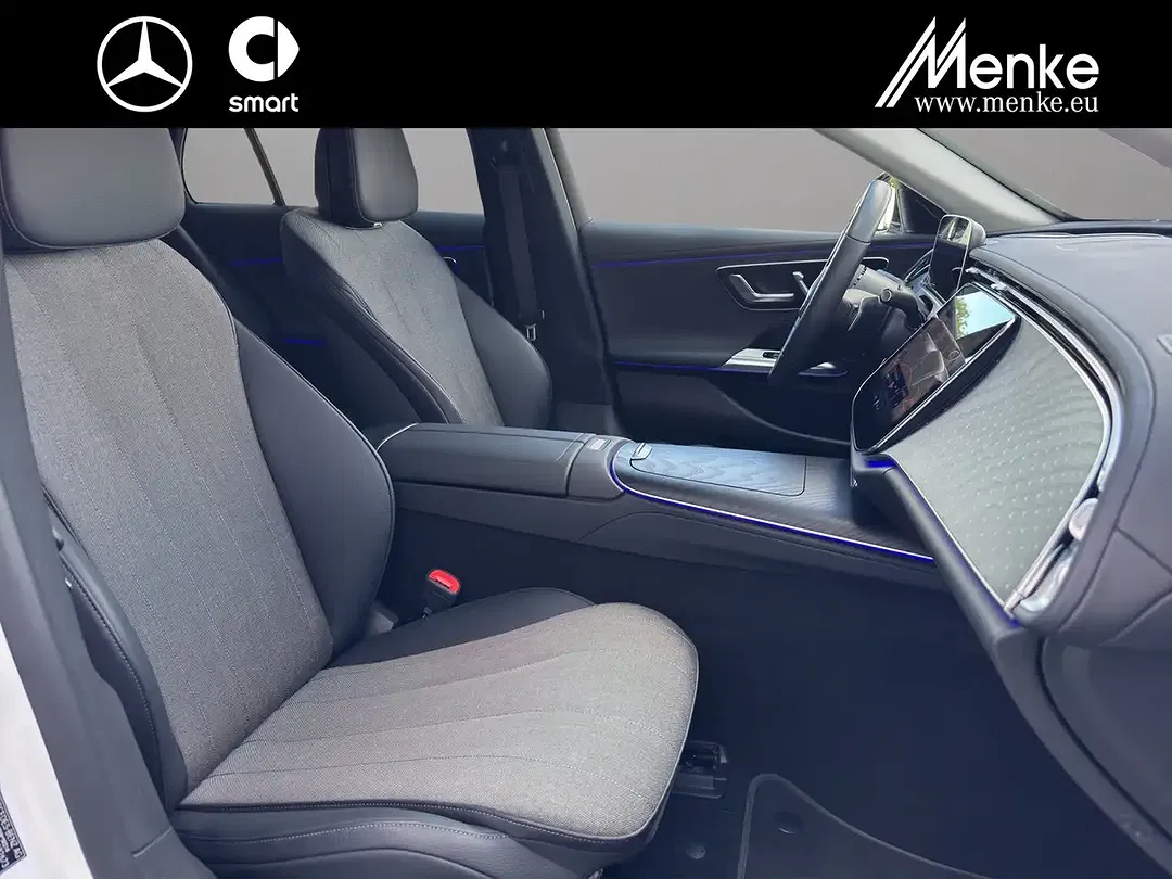 Mercedes-Benz E 300 - Thumbnail 9