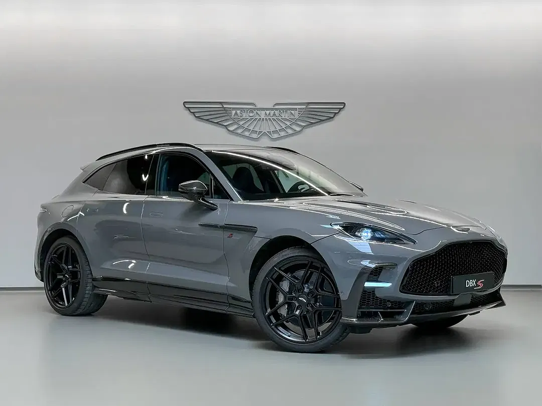 Aston Martin DBX S - foto 1