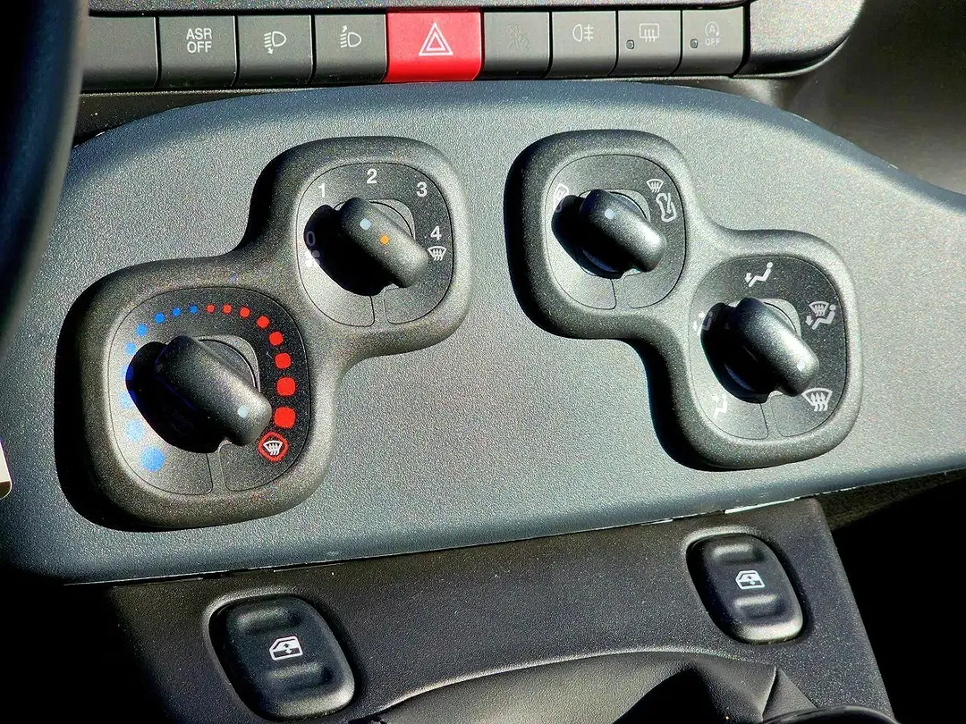 Fiat Panda 1.0 MHEV - Thumbnail 14