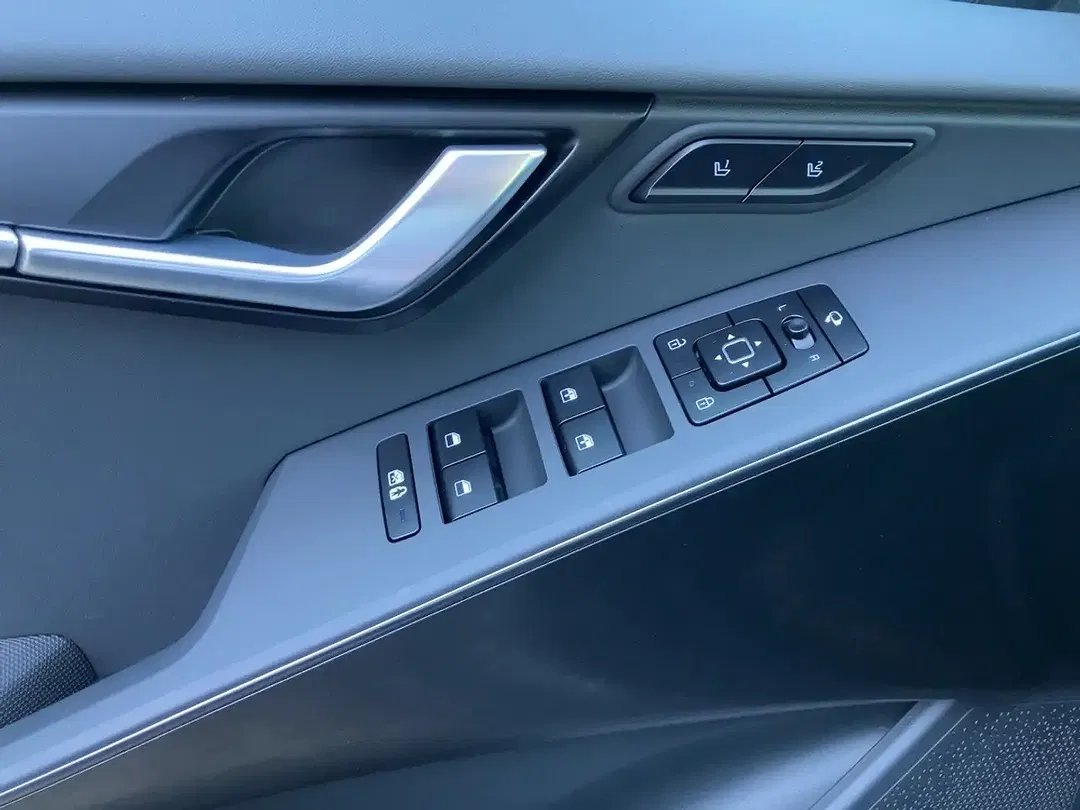 Kia Niro 1.6 Hybrid Spirit - Thumbnail 15