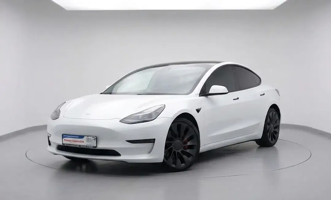 Tesla Model 3 AWD Dual Motor Performance Long Range - foto 1