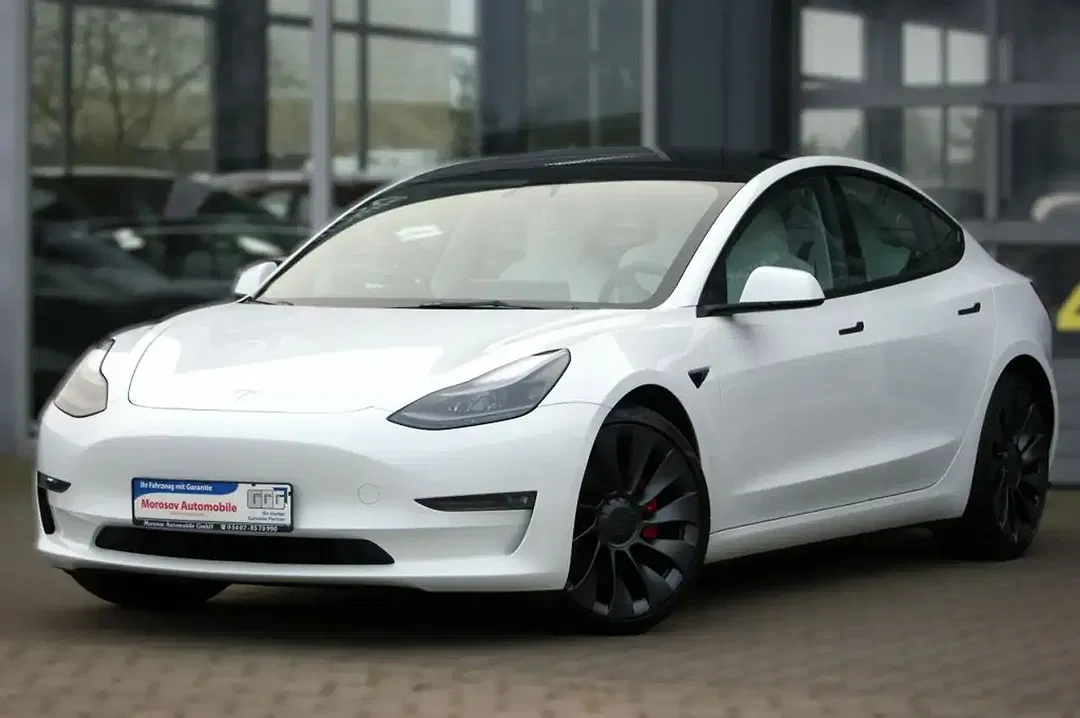 Tesla Model 3 AWD Dual Motor Performance Long Range - foto 2
