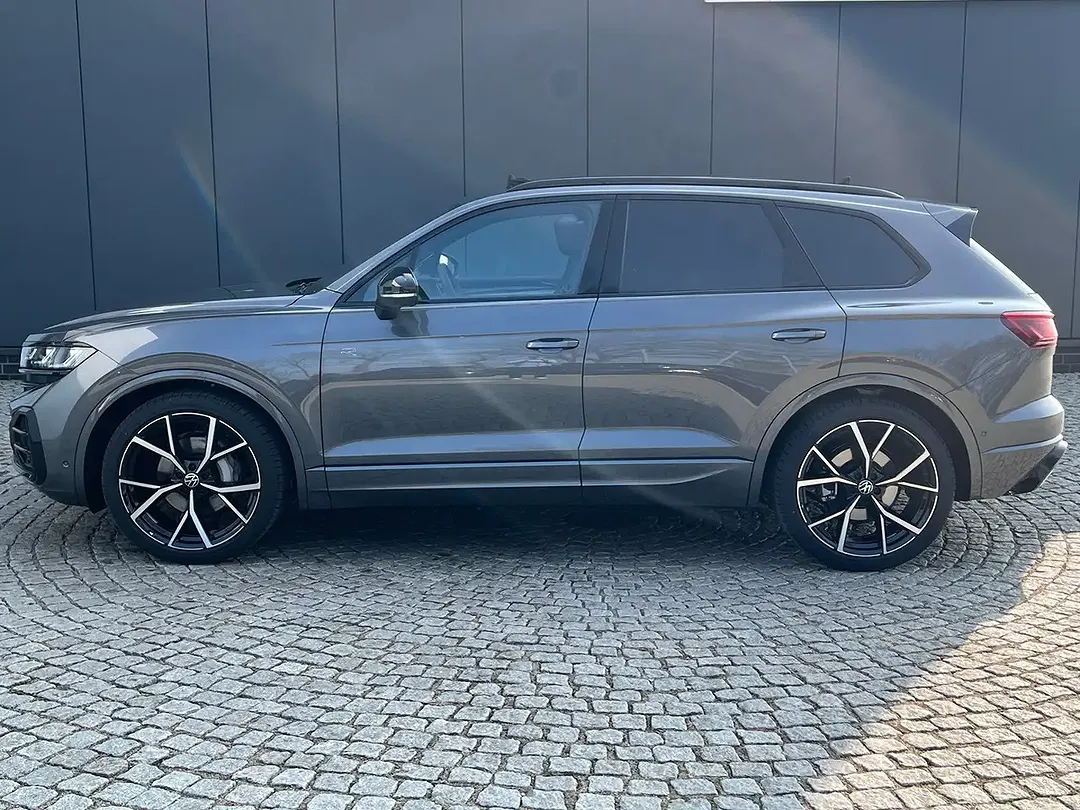 Volkswagen Touareg V6 TDI 4Motion R-Line Edition - Thumbnail 3