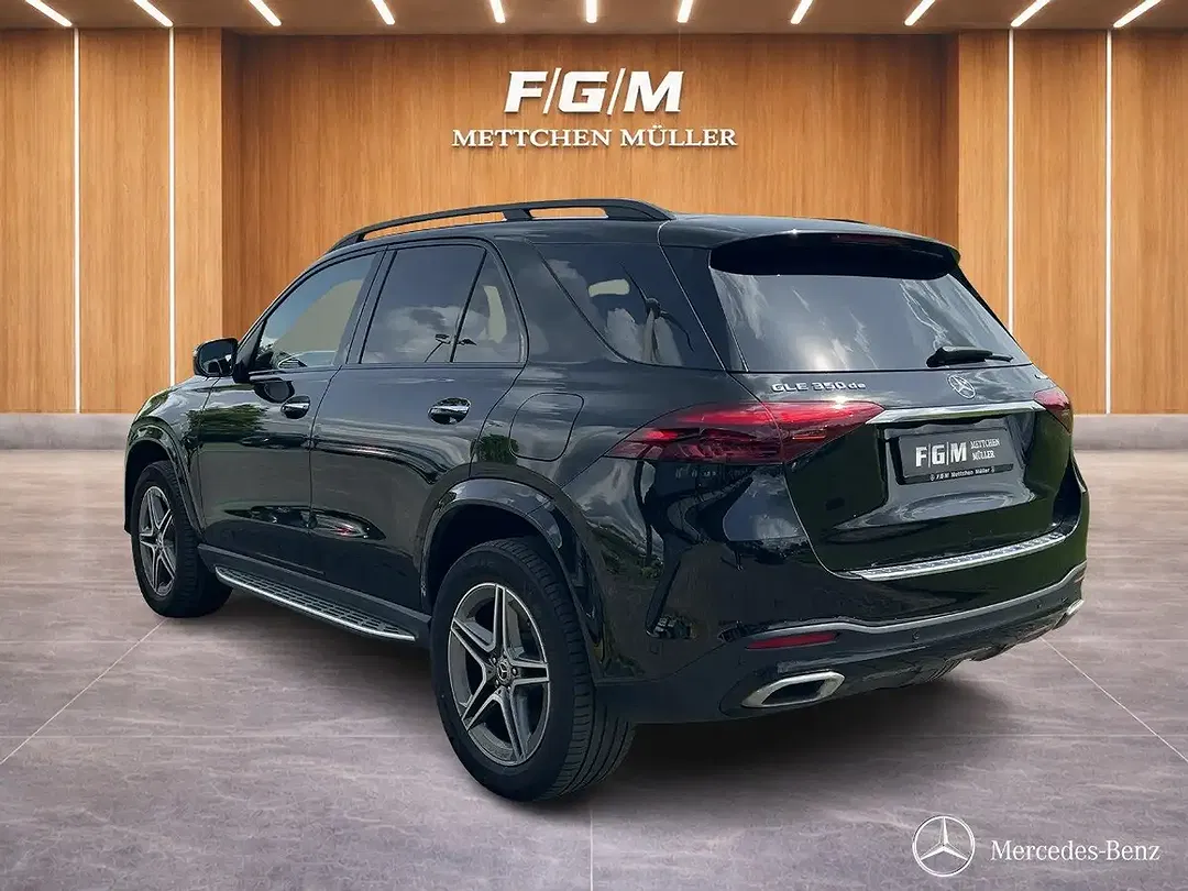 Mercedes-Benz GLE 350 4MATIC AMG Line - foto 2