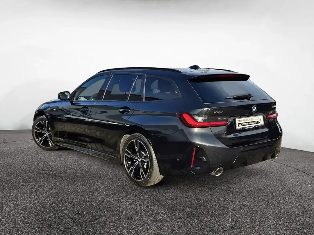 BMW 320 xDrive Touring M Sport - Thumbnail 5
