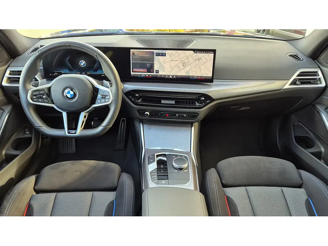 BMW 320 xDrive Touring M Sport - Thumbnail 7