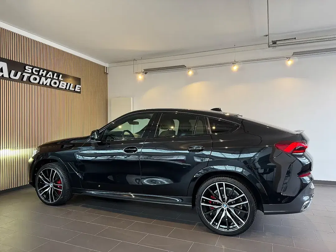 BMW X6 M Individual - Thumbnail 3