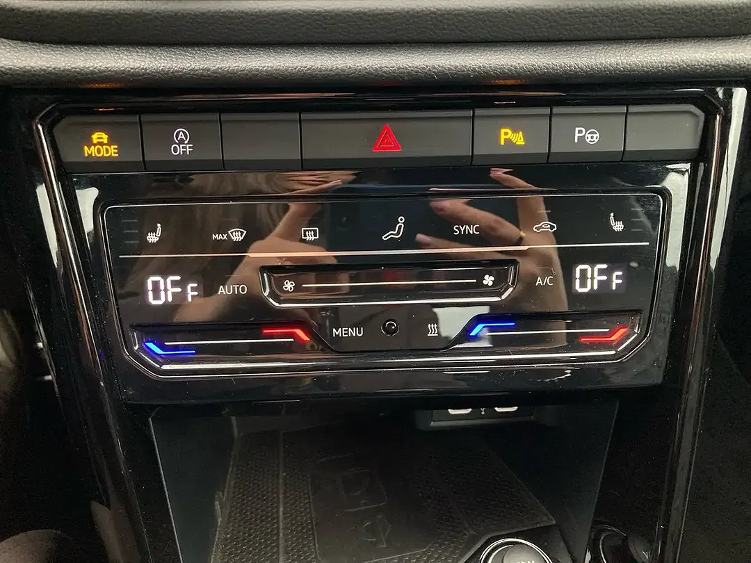Volkswagen T-Roc 1.5 TSI DSG R-Line - foto 14