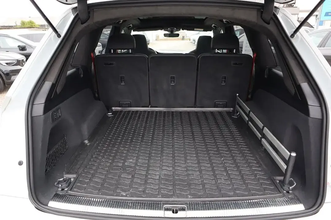 Audi SQ7 TDI quattro - Thumbnail 27