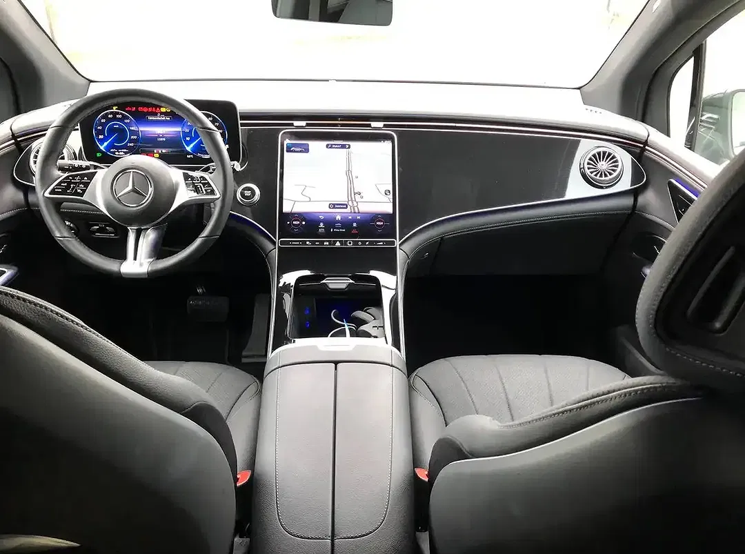 Mercedes-Benz EQE 350 AMG Line - Thumbnail 13