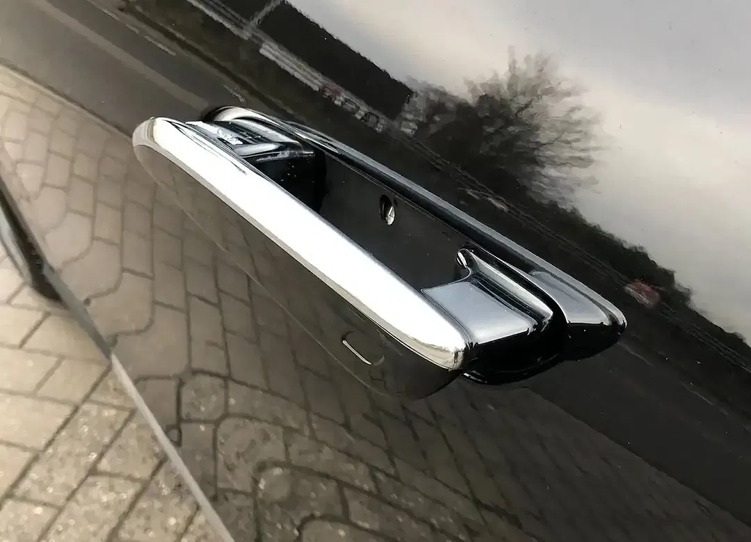 Mercedes-Benz EQE 350 AMG Line - Thumbnail 17