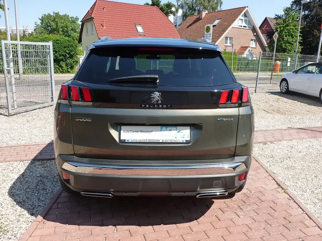Peugeot 3008 AUT Hybrid4 GT - Thumbnail 4