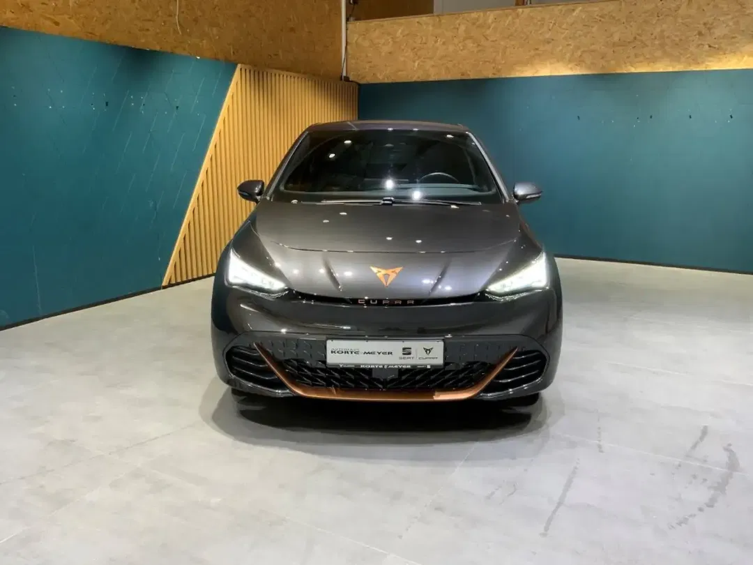 CUPRA Born Plus - Thumbnail 2