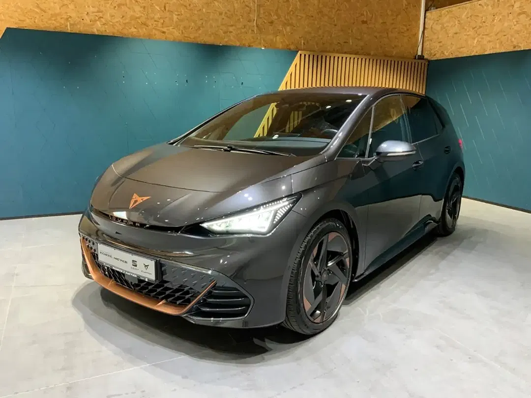 CUPRA Born Plus - Thumbnail 3
