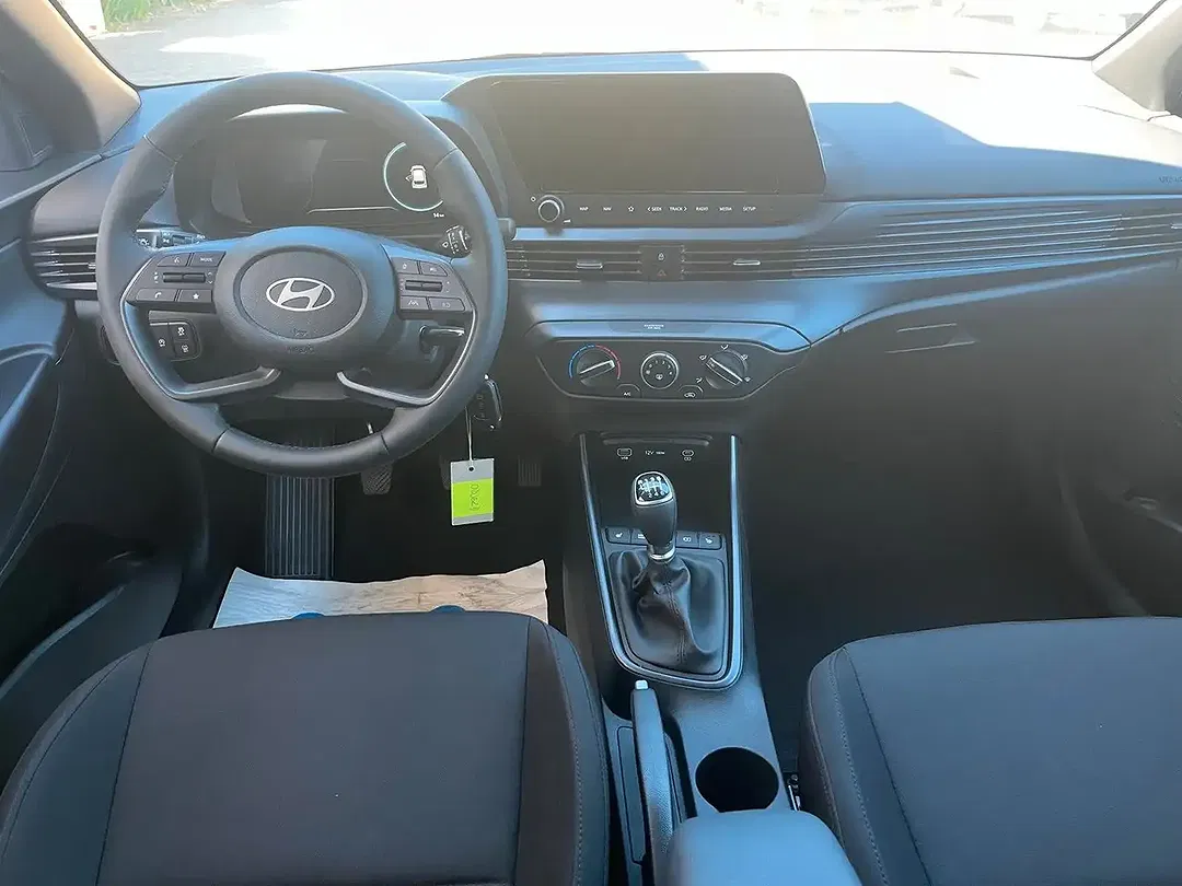 Hyundai i20 - Thumbnail 11
