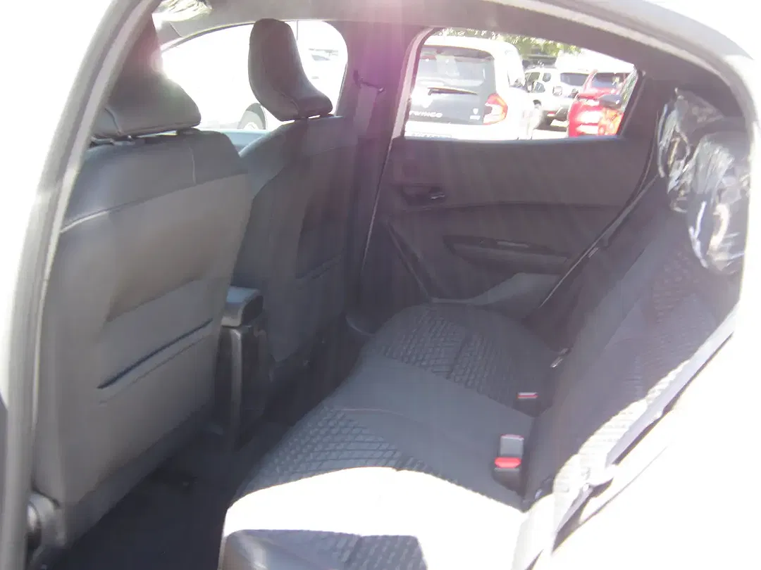 Renault Clio TCe Techno - Thumbnail 10