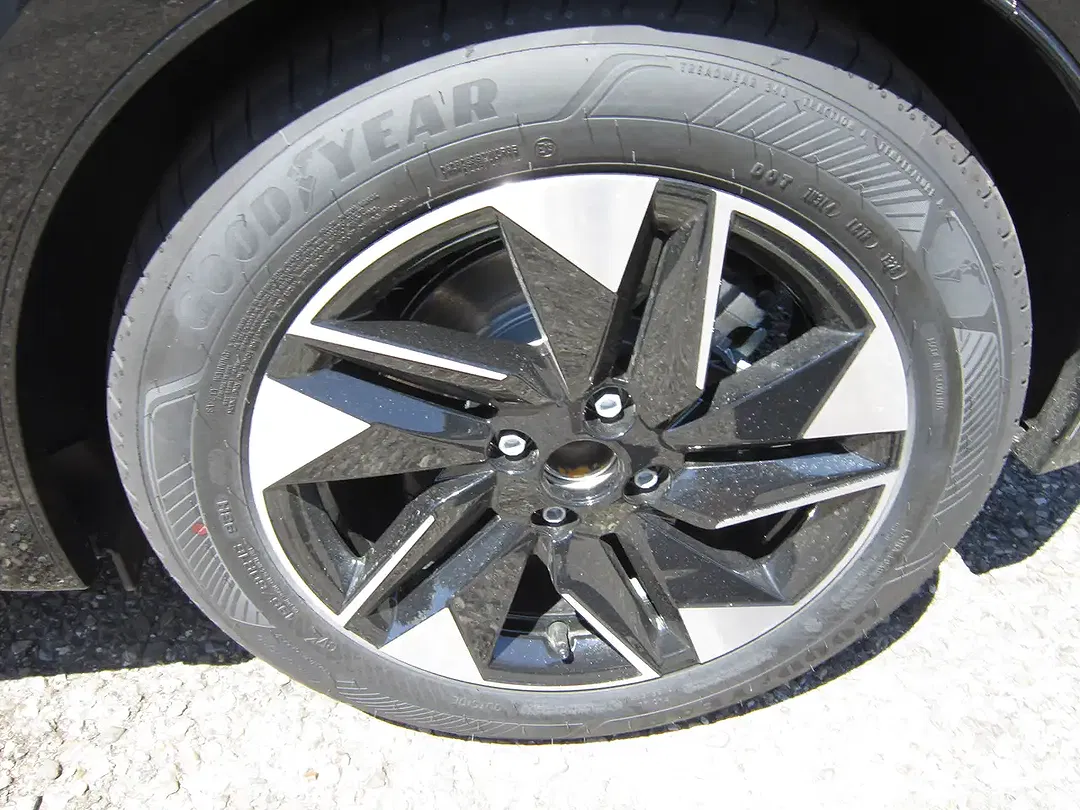 Renault Clio TCe Techno - Thumbnail 11