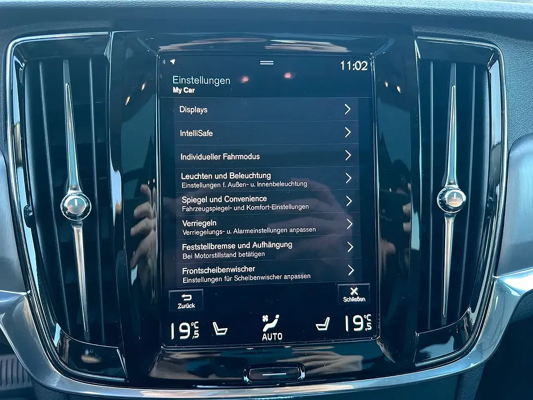 Volvo V90 Momentum Pro - Thumbnail 14