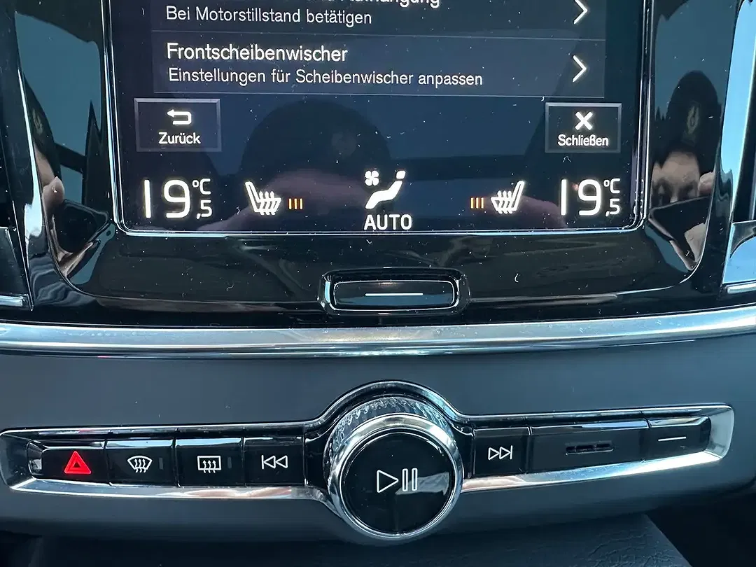 Volvo V90 Momentum Pro - Thumbnail 15