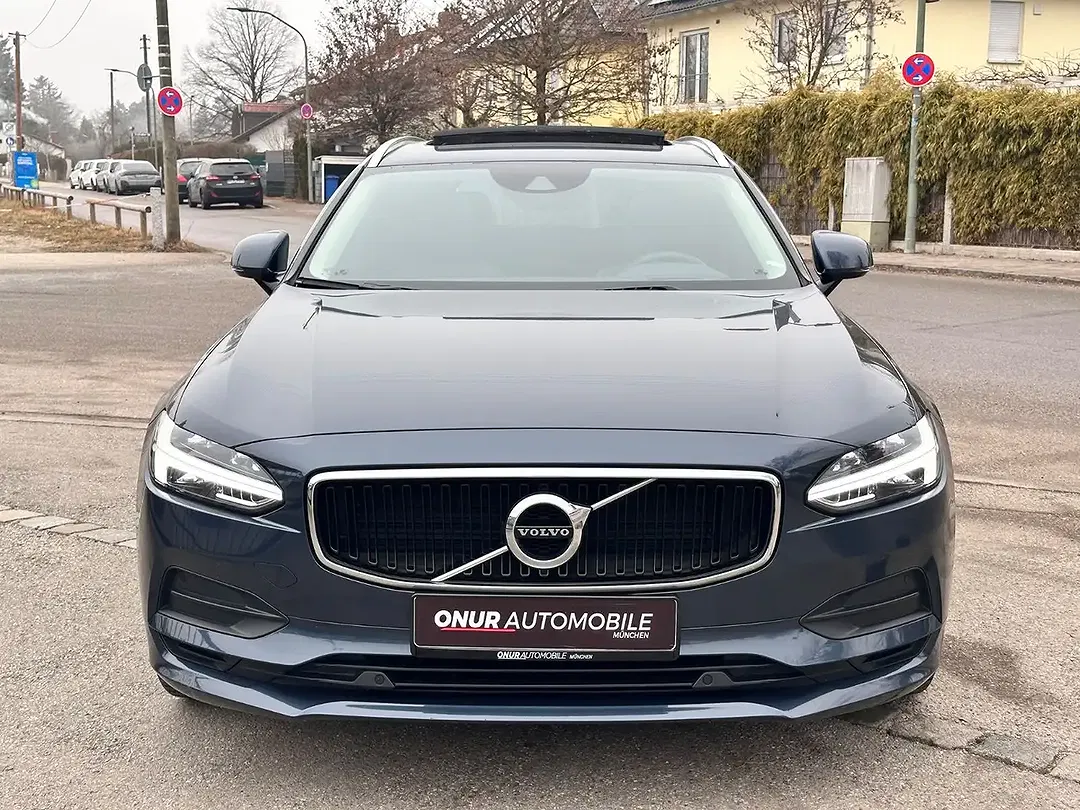 Volvo V90 Momentum Pro - foto 2