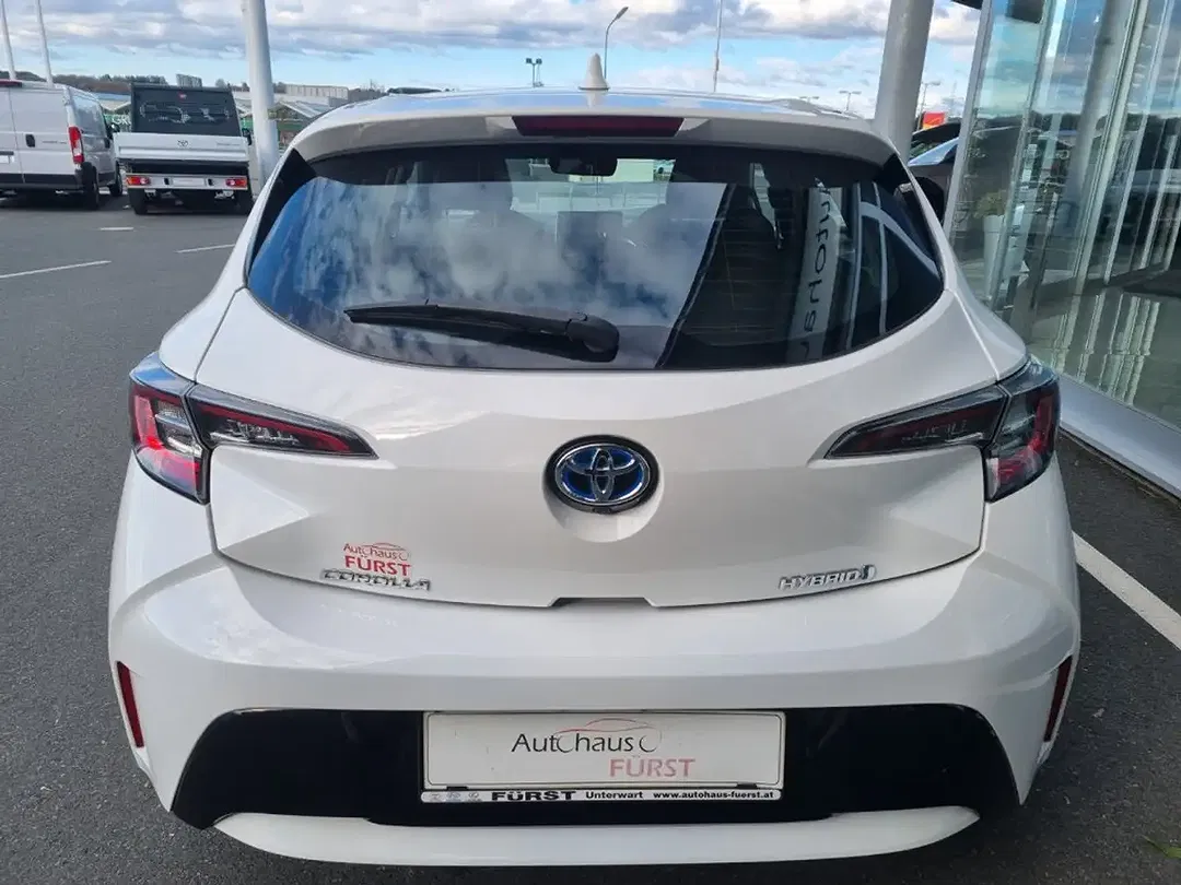 Toyota Corolla Hybrid Active - Thumbnail 4
