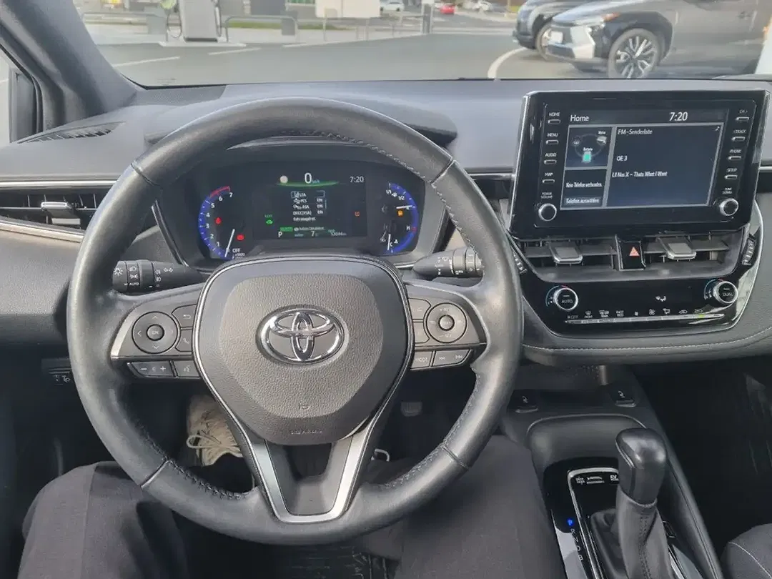 Toyota Corolla Hybrid Active - Thumbnail 6