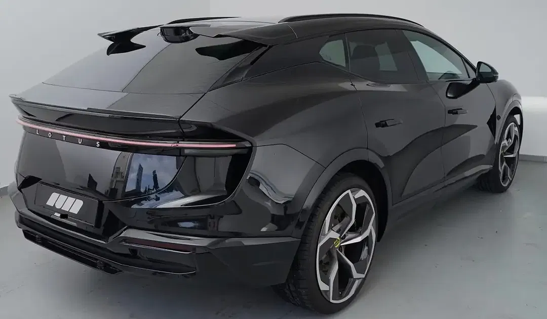 Lotus Eletre S - Thumbnail 5