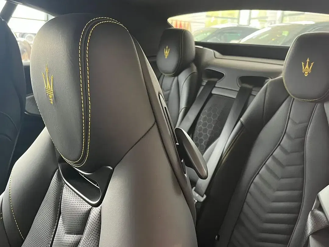 Maserati GranCabrio Modena - Thumbnail 13