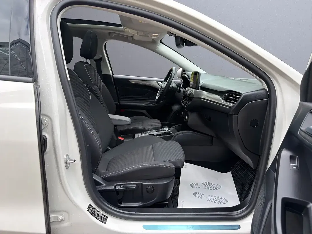 Ford Focus Titanium - Thumbnail 13