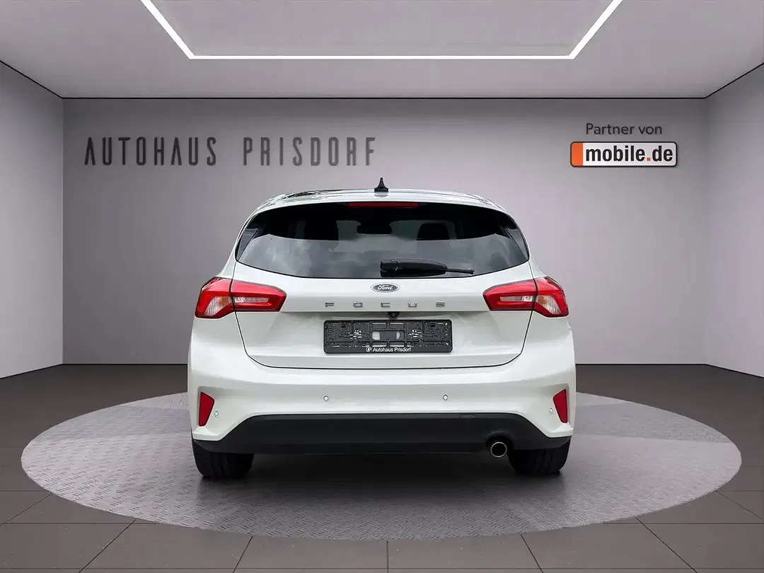 Ford Focus Titanium - Thumbnail 6