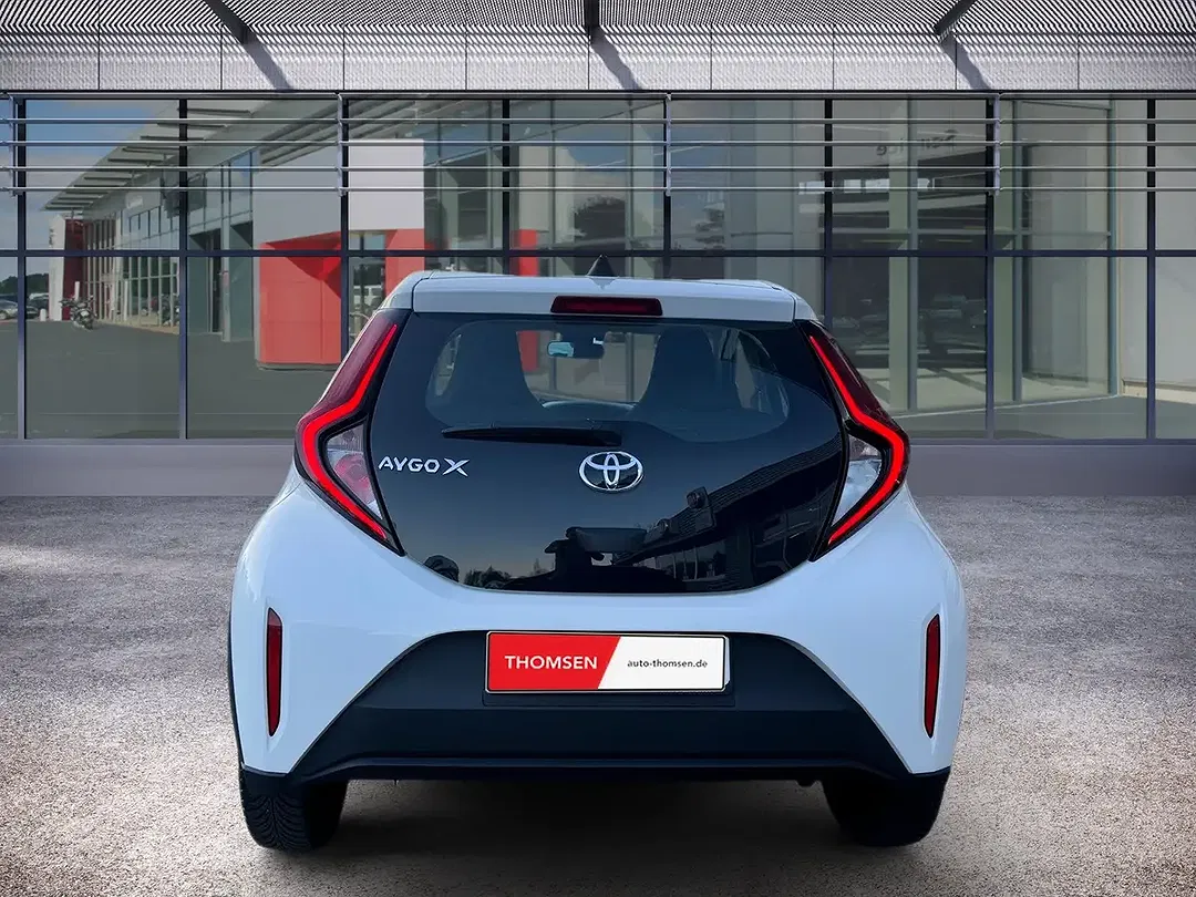 Toyota Aygo - Thumbnail 6