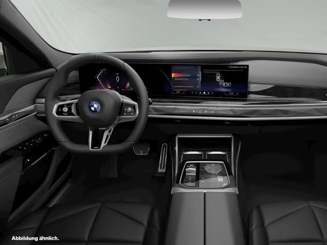 BMW i7 eDrive Sport Pro - Thumbnail 3